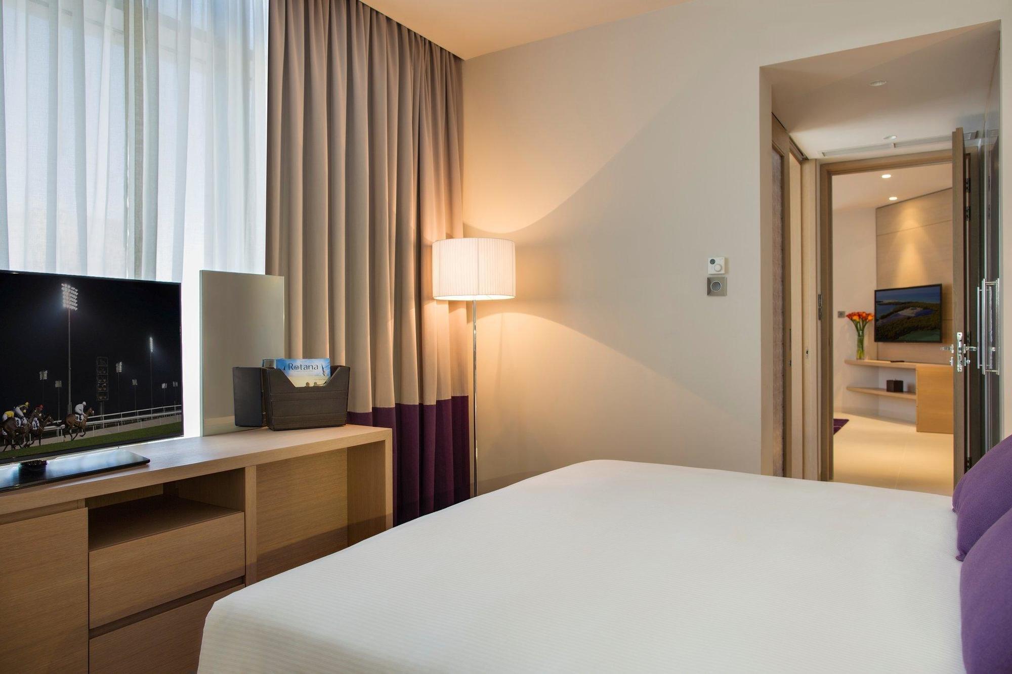 Centro Capital Centre By Rotana Hotel 3*