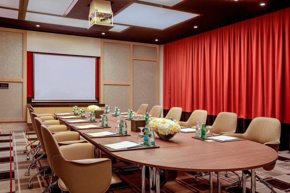 Hotel Centro Capital Centre By Rotana Abu Dhabi