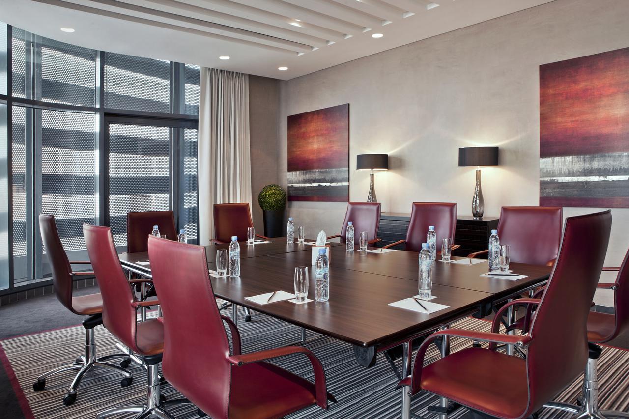 Centro Capital Centre By Rotana Hotel 3*