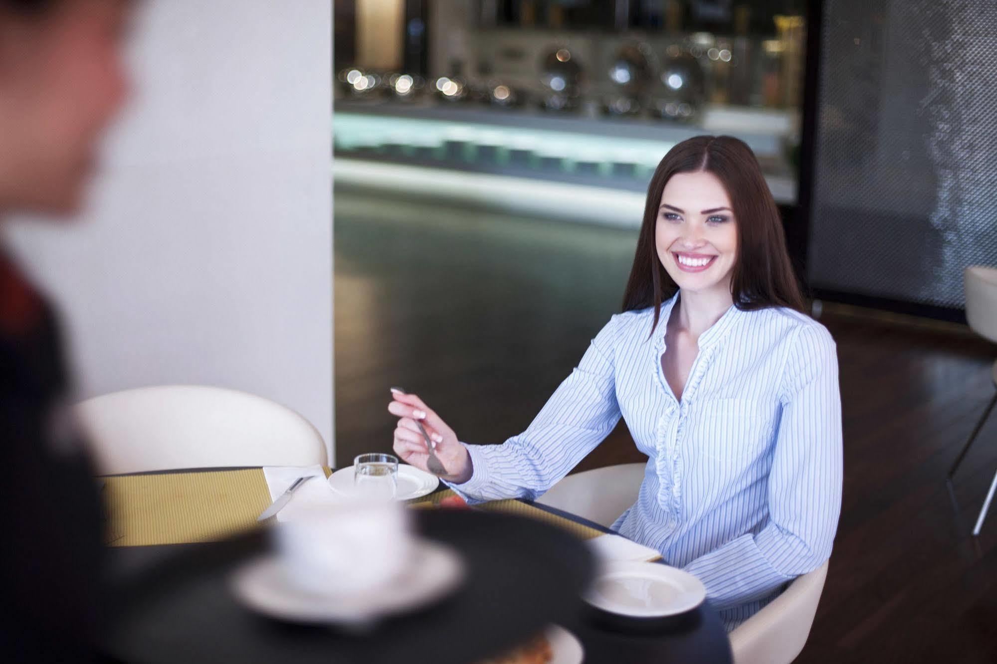 Hotel Centro Capital Centre By Rotana